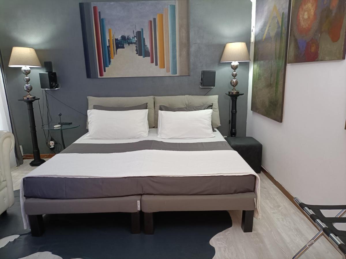 Spanish Steps Bedroom ローマ エクステリア 写真